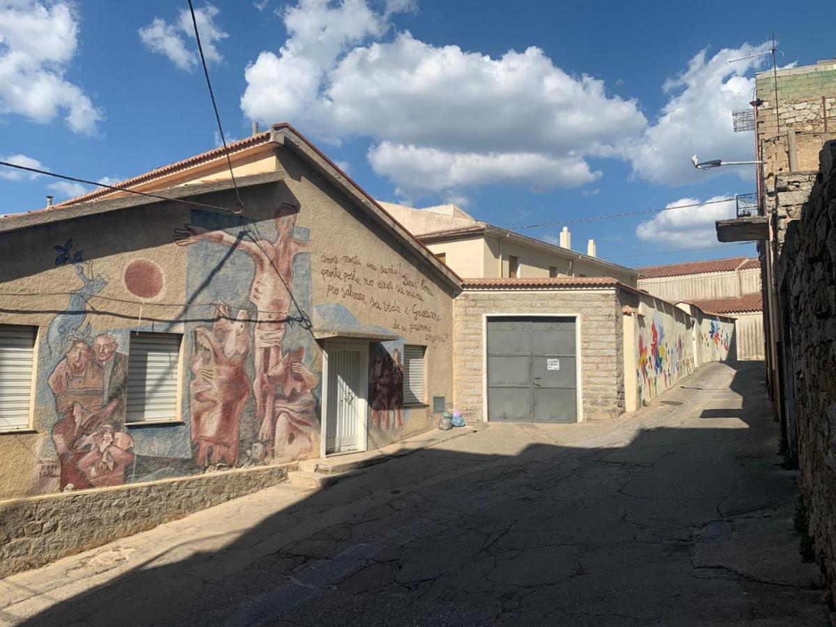 Orgosolo B&B Sardegna Eksteriør billede