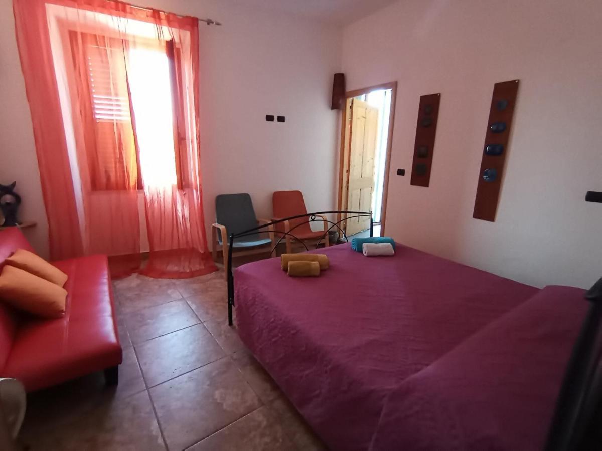Orgosolo B&B Sardegna Eksteriør billede